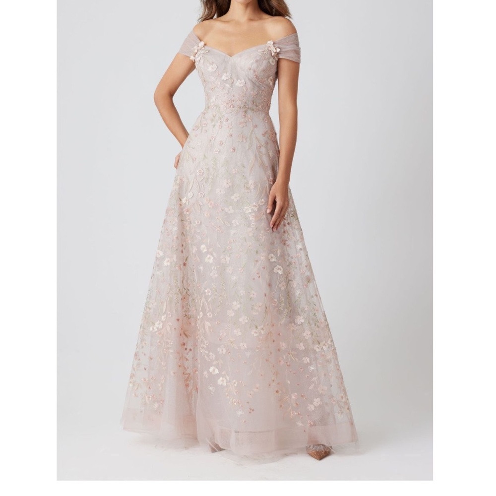 Rickie Freeman for Teri Jon Floral-Embroidered Tulle Gown SIZE 6 NWT